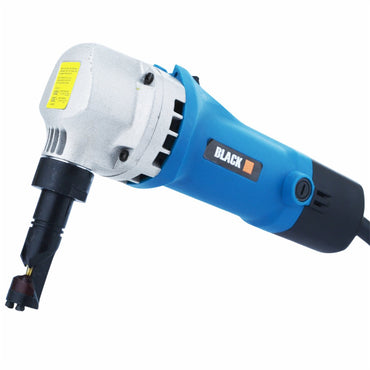 Varuosadega lehtmetalli lõikur