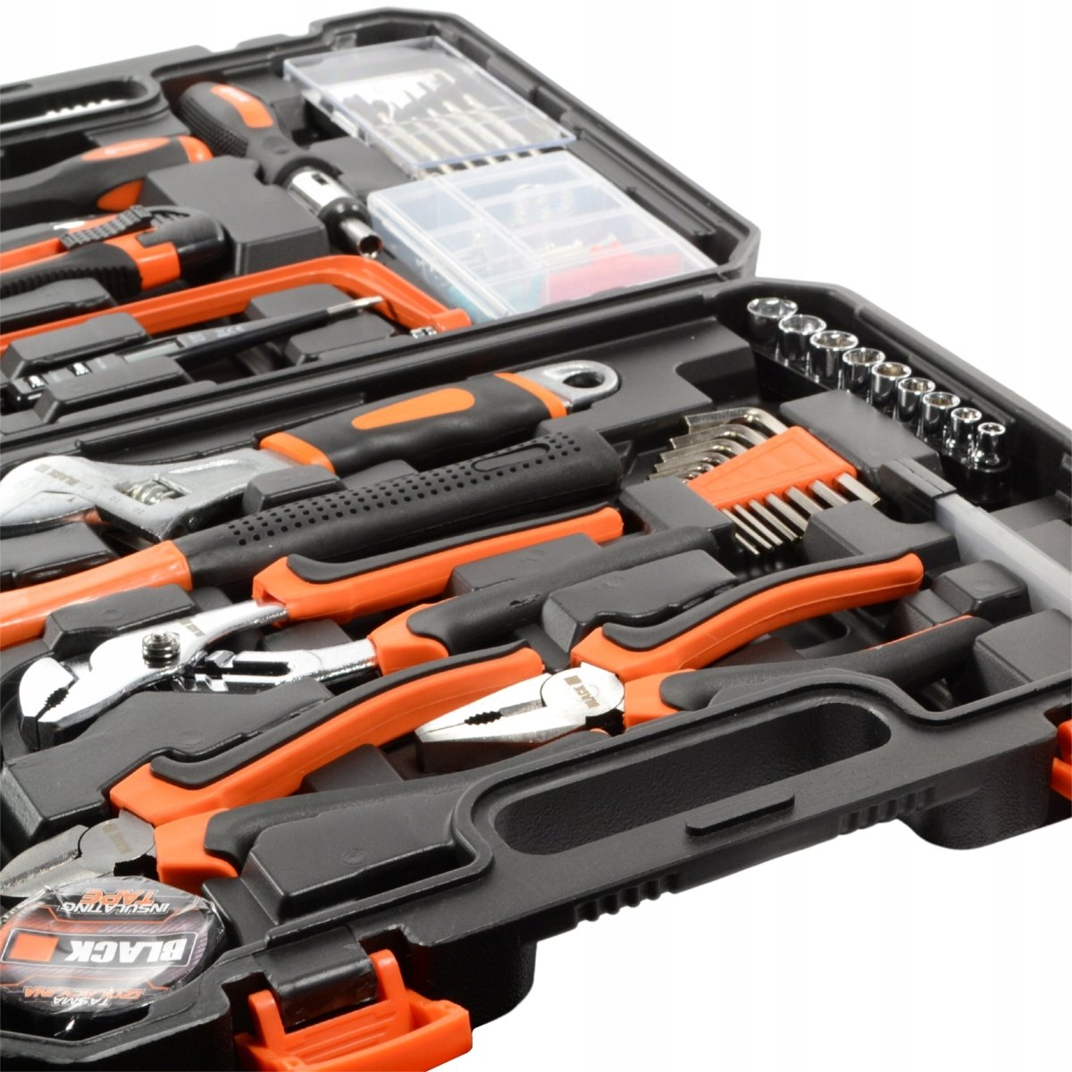 100-osaline tööriistakomplekt kohvriga