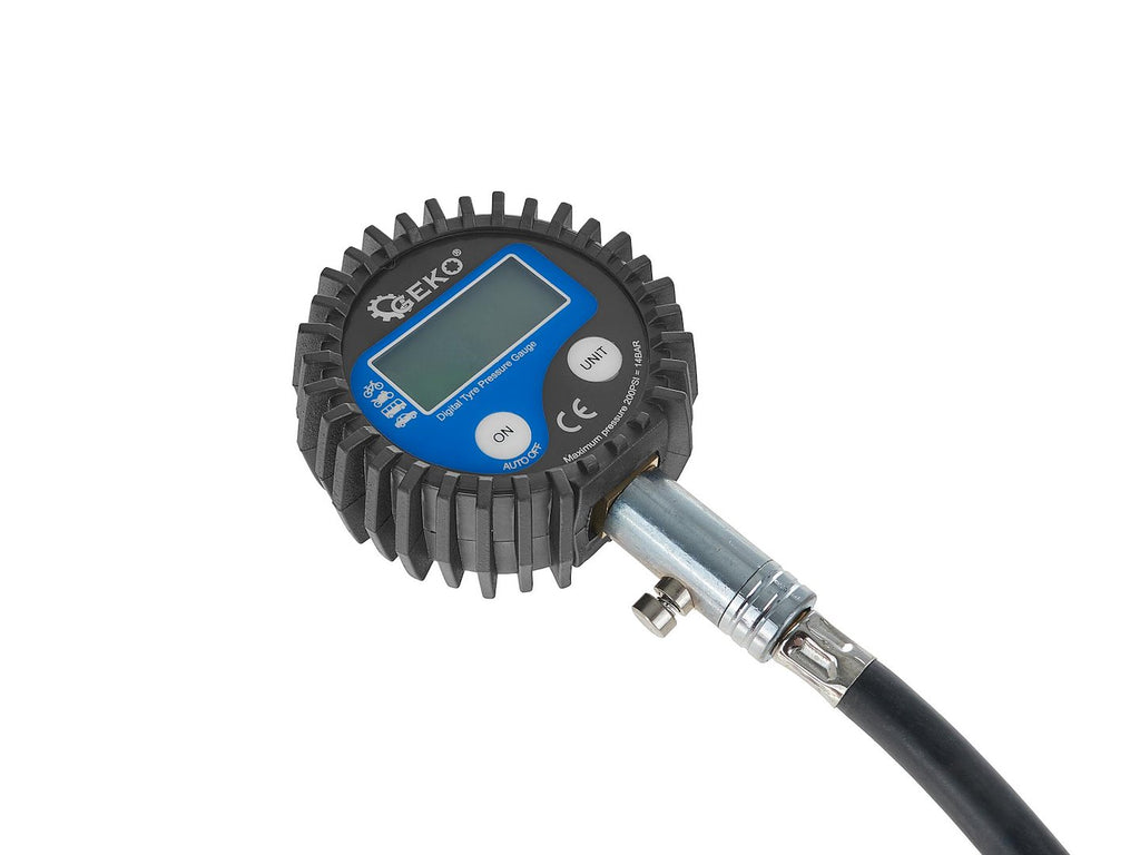 Digital pressure gauge with hose