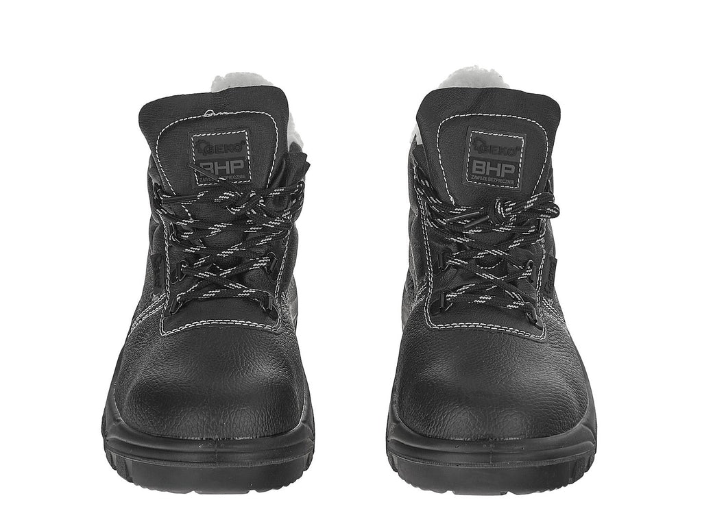 Insulated safety shoes S3 SRC – size 42