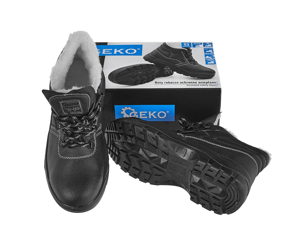 Insulated safety shoes S3 SRC – size 42