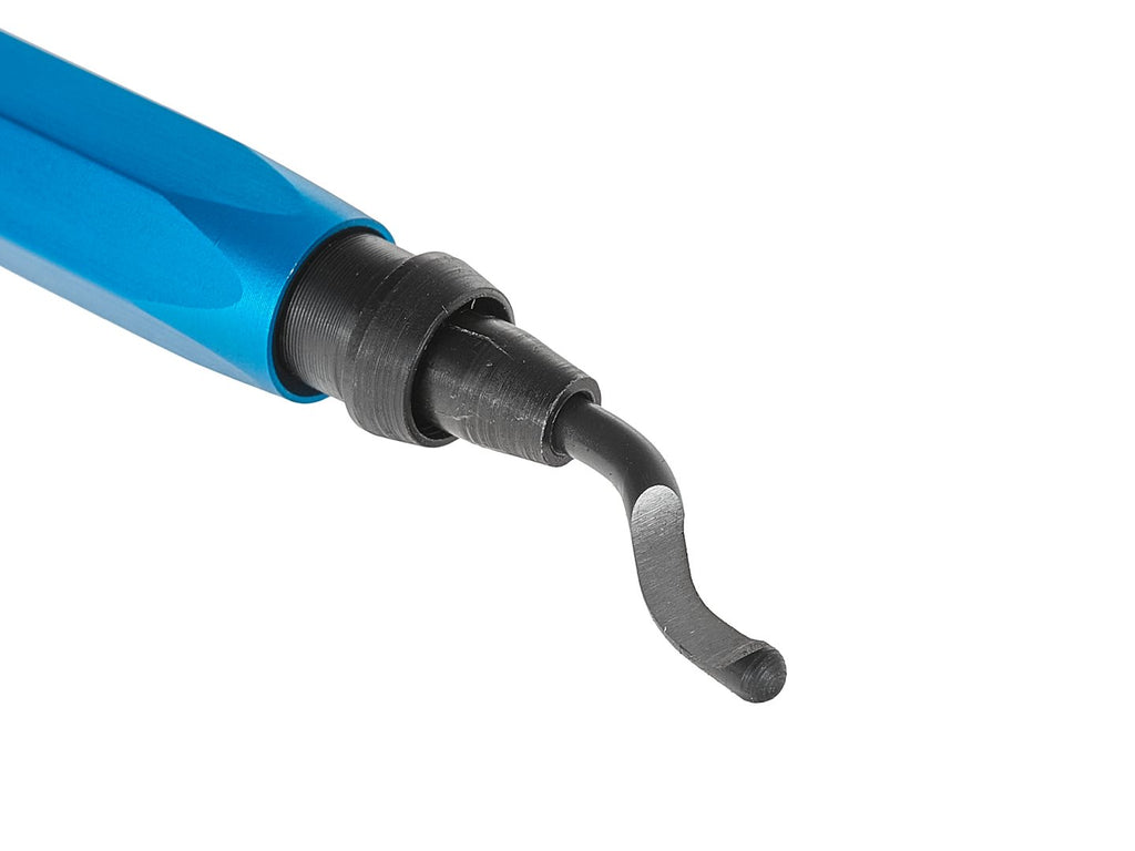 Aluminum deburring tool with replaceable HSS M2 blade