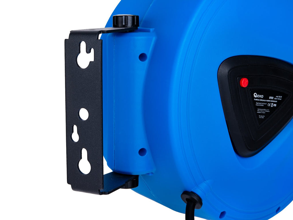 Electric extension cable with automatic reel and wall mount, 15 m + 1.5 m