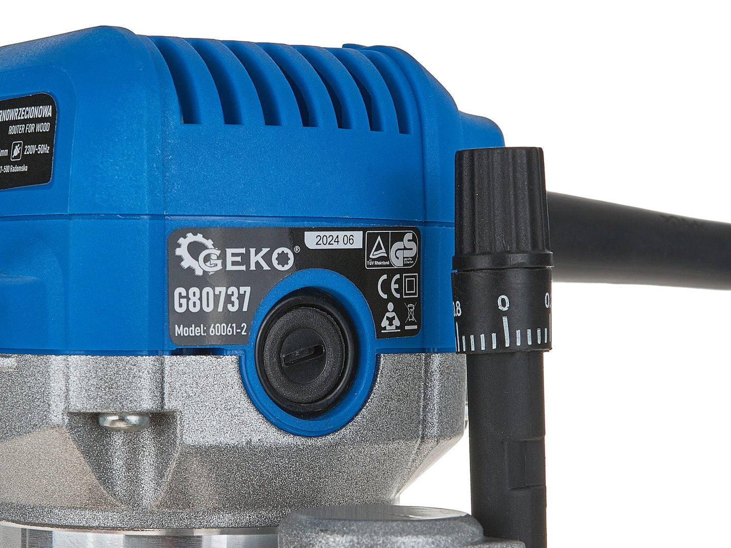 Wood router 710W with power adjustment and base