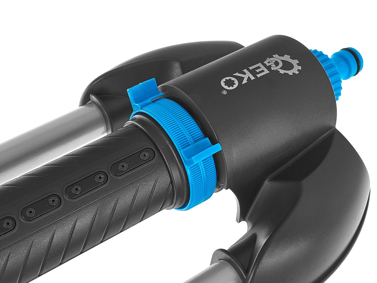 SKY-LINE Series 20-Hole Adjustable Oscillating Sprinkler