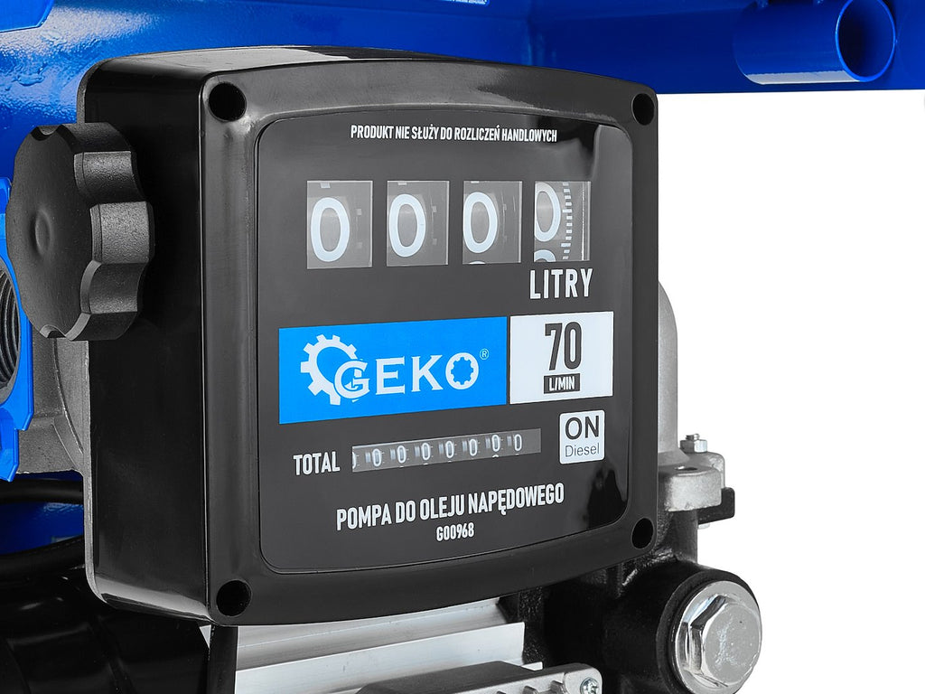 Diesel oil pump self-suction