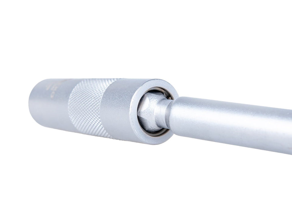 3/8" 16 mm thin-walled spark plug wrench with universal joint