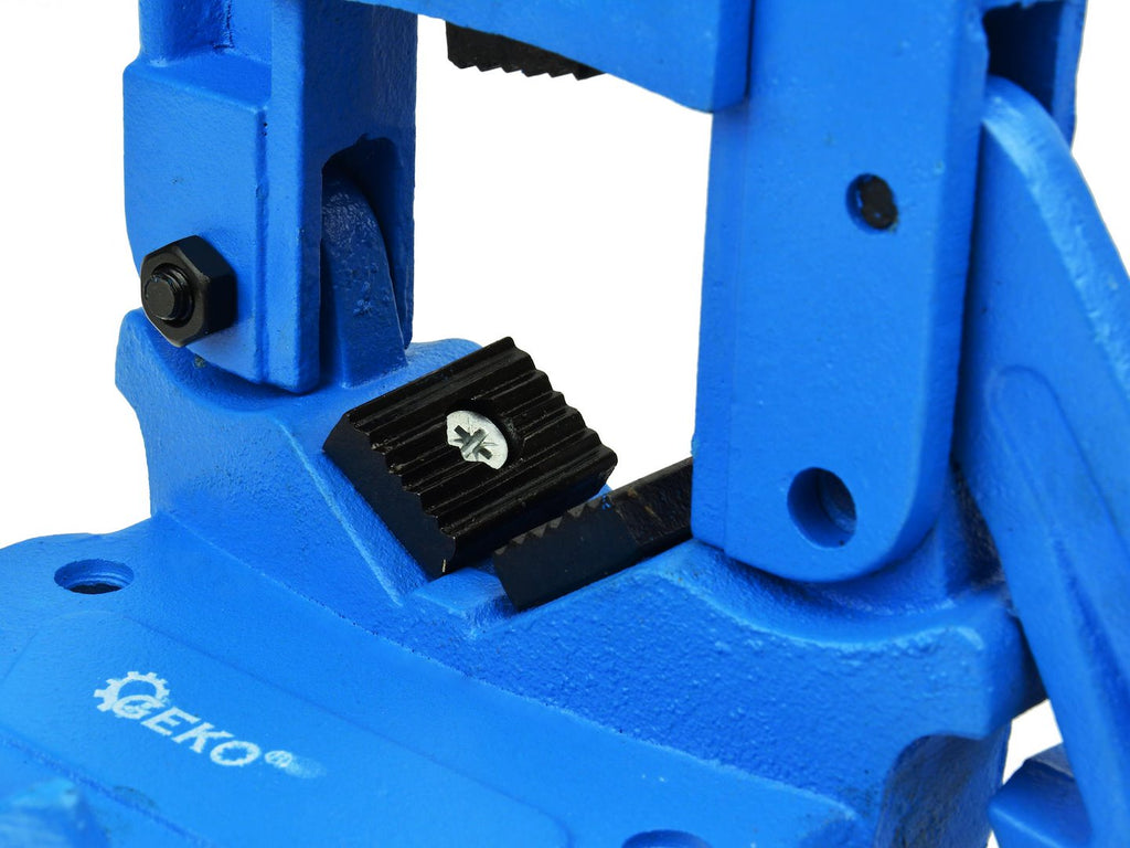 Hinged Pipe Vice, 2 in.