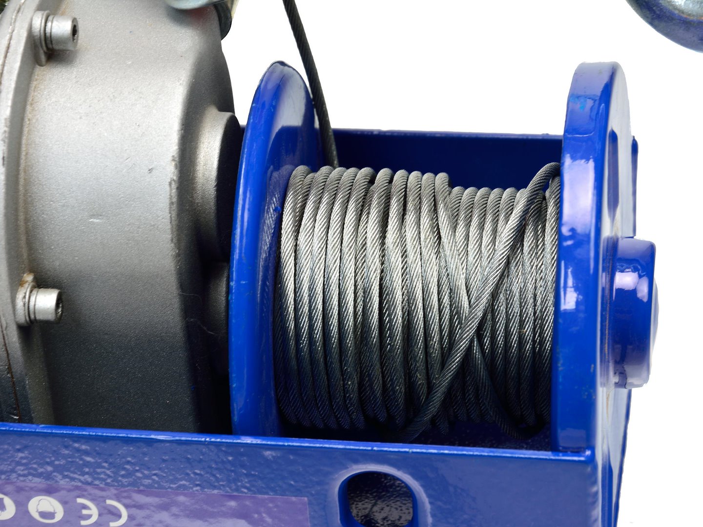 GEKO Electric Wire Rope Hoist 150/300 kg