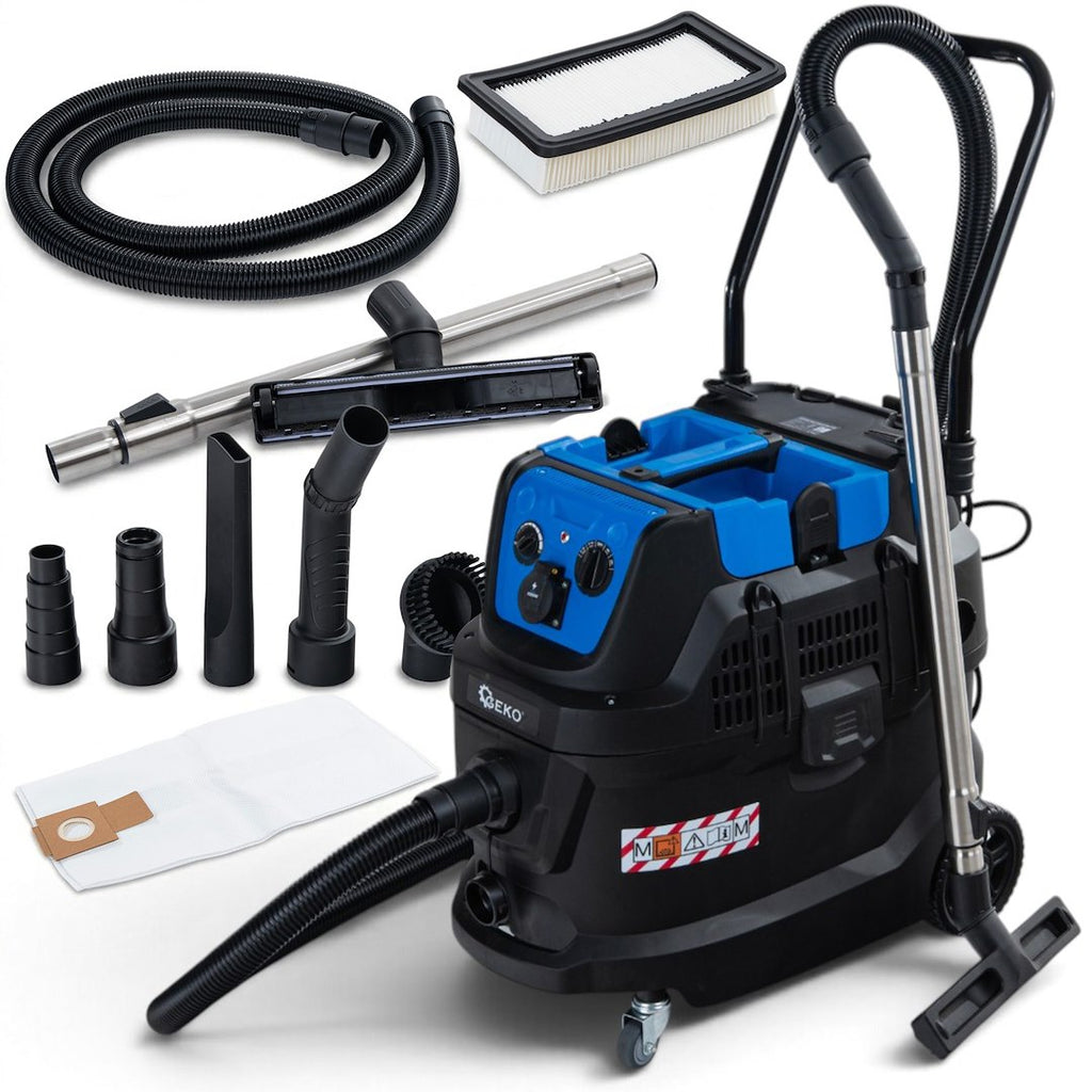 1600 W industrial vacuum cleaner with automatic filter cleaning