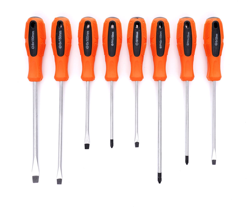 100 tk kruvikeeraja ja otsikute komplekt KD10957