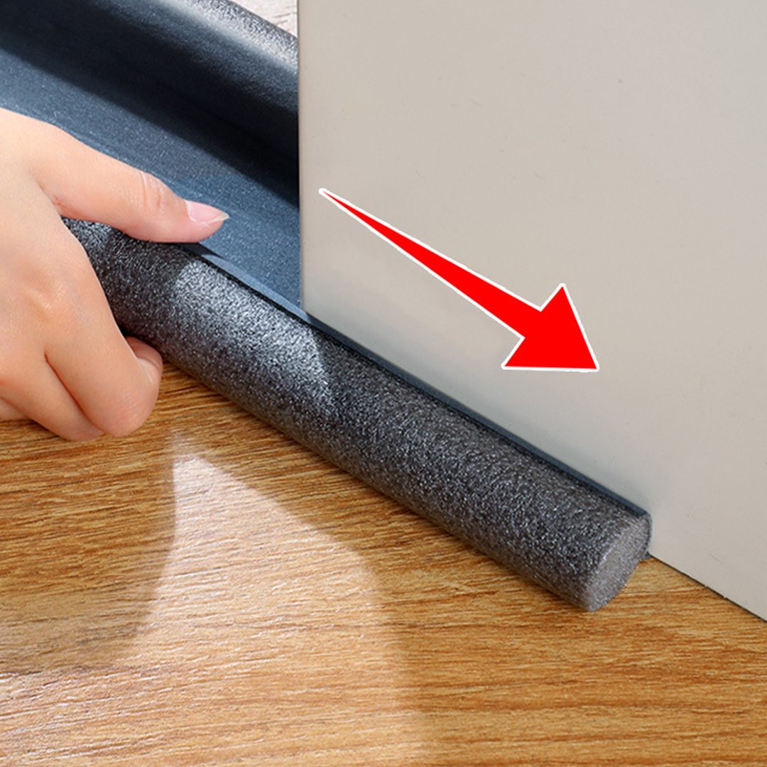Anti-draft foam seal for doors — white