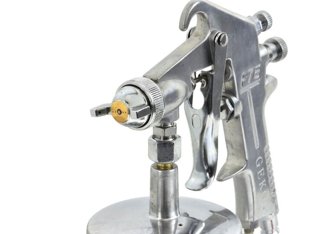 High-performance, siphon-fed HVLP spray gun with 750 ml suction cup