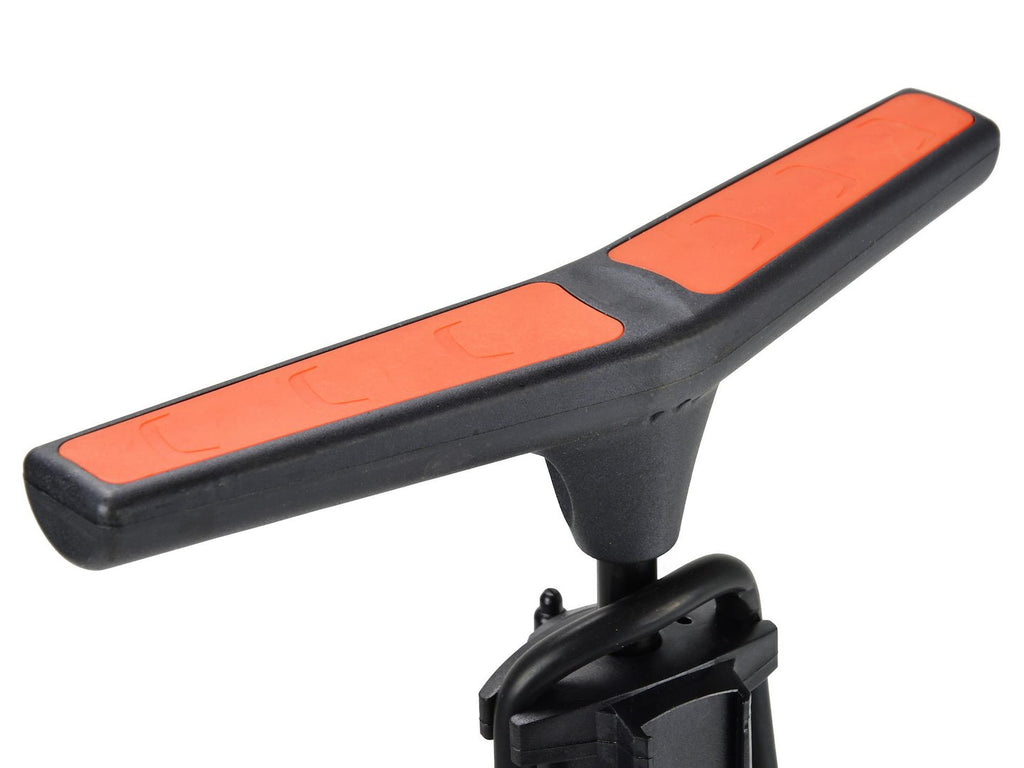 Hand Pump 38 x 525 mm with gauge (steel)