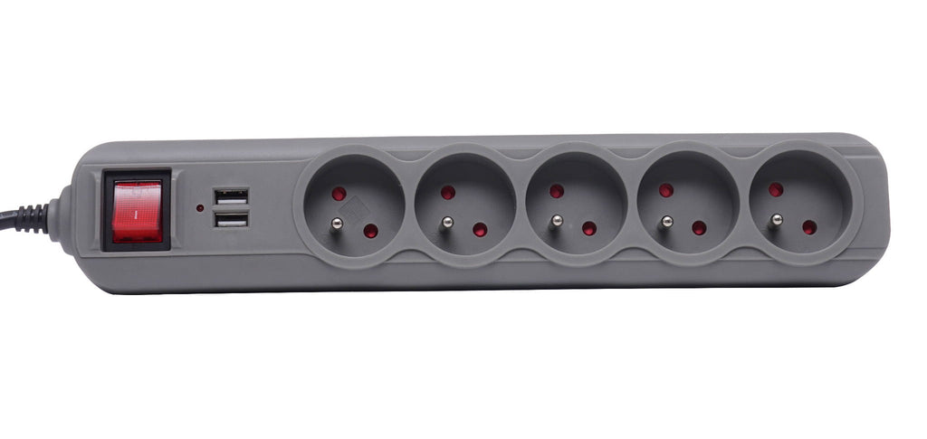 KRAFT&DELE pikendusjuhe 5 pesaga ja 2 USB-pordiga 1,5 m KD4033