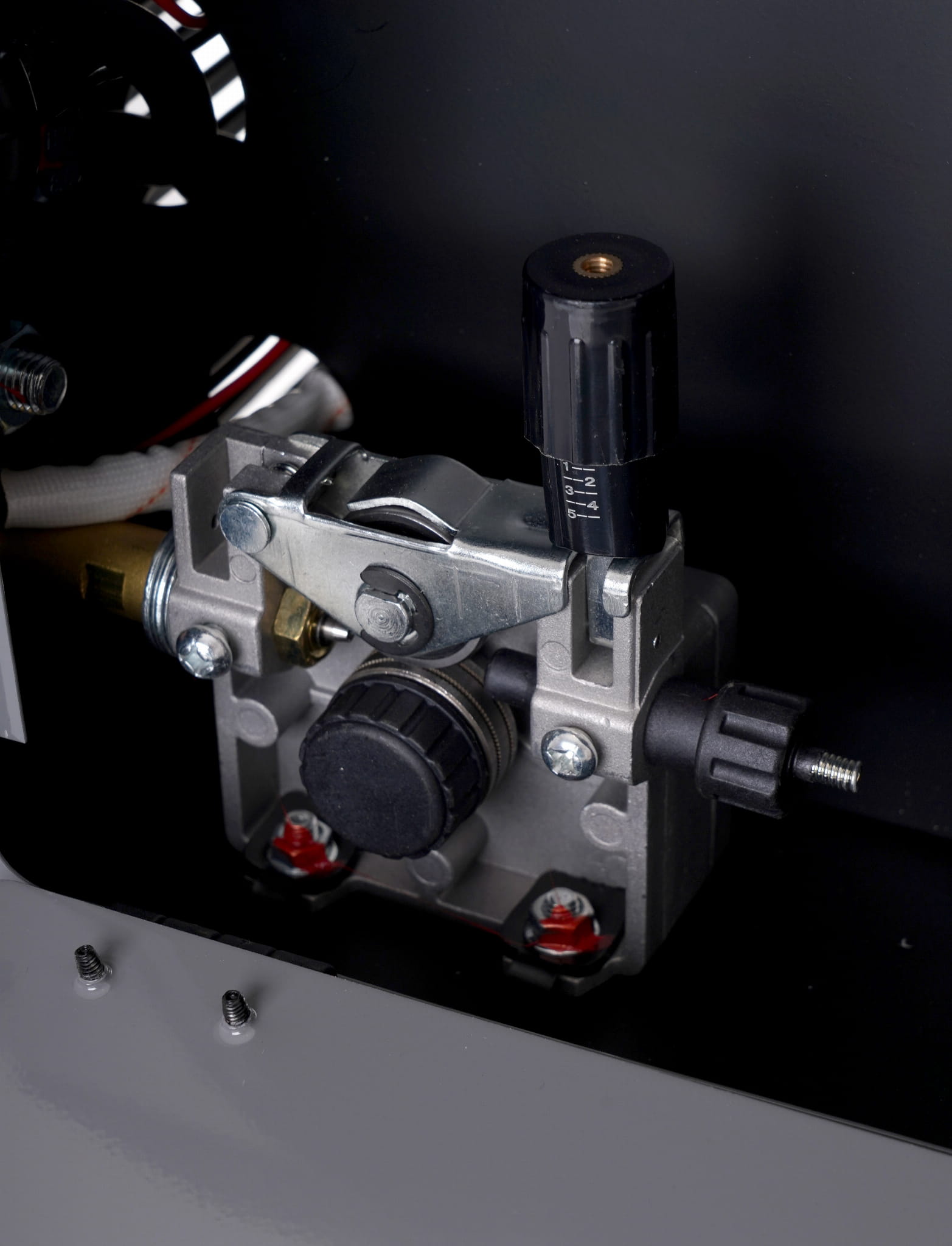 MIG/MMA/TIG WELDER-250A KD1884 (E4)