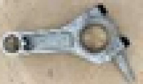 CONNECTING ROD KD686