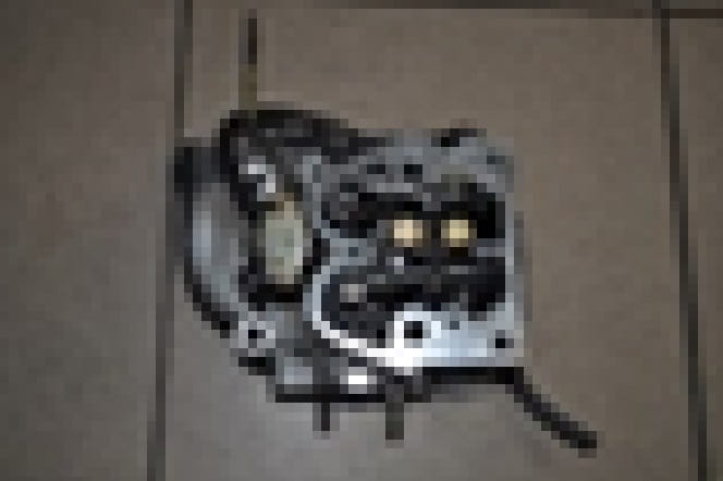 HEAD WITH VALVES FOR KD120