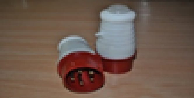 PLUGS FOR 380V GENERATORS