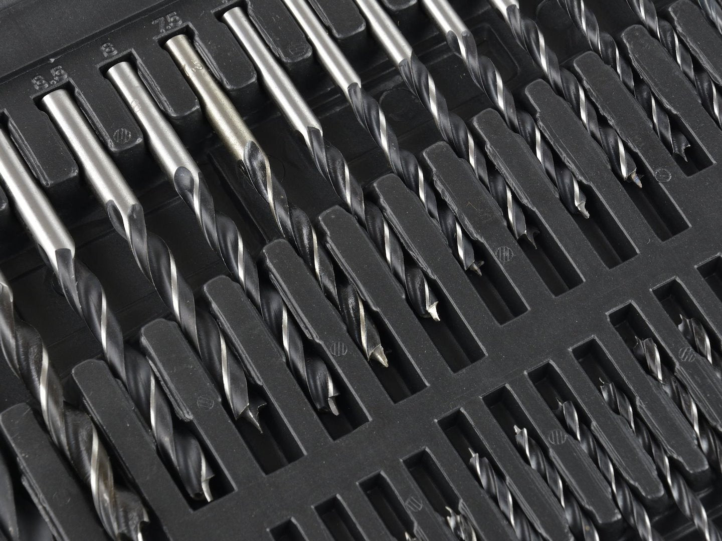 300pcs Drill Set for Metal, Wood and Concrete