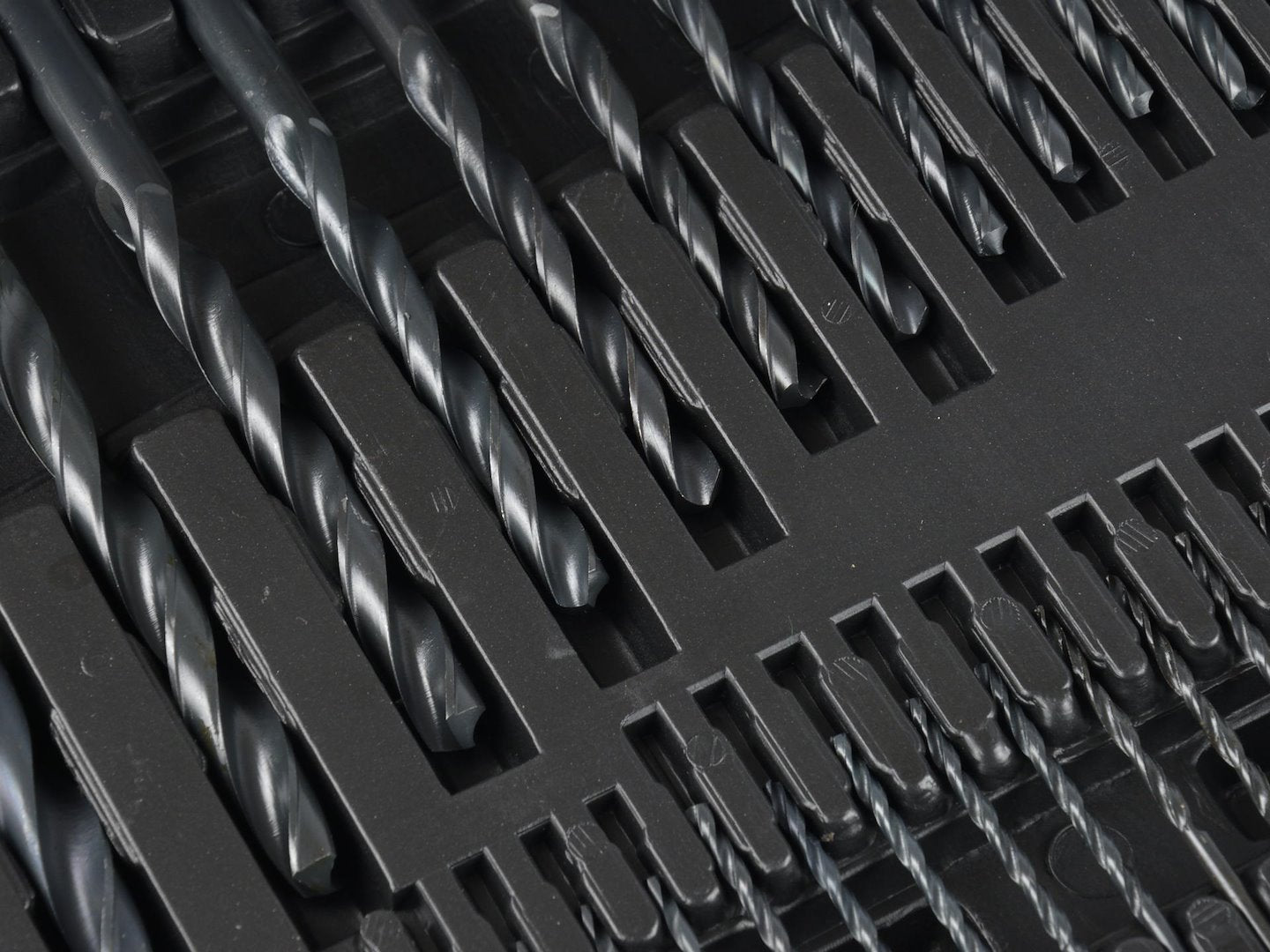 300pcs Drill Set for Metal, Wood and Concrete