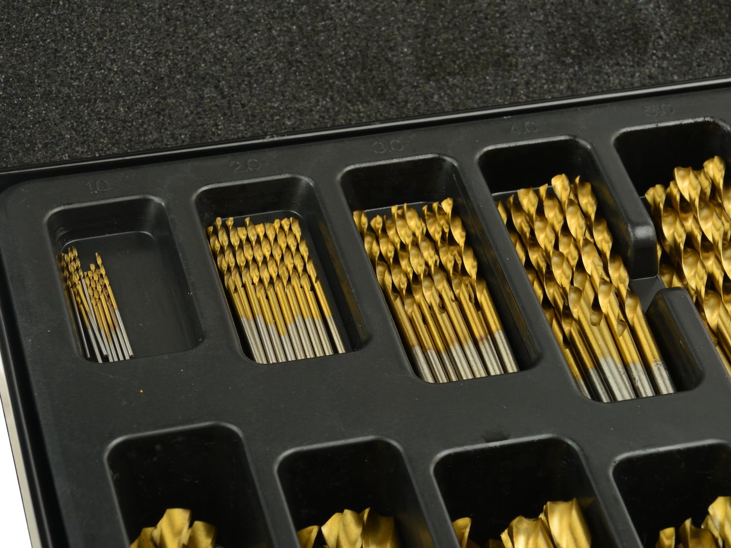 170 pcs HSS titanium-plated drill set