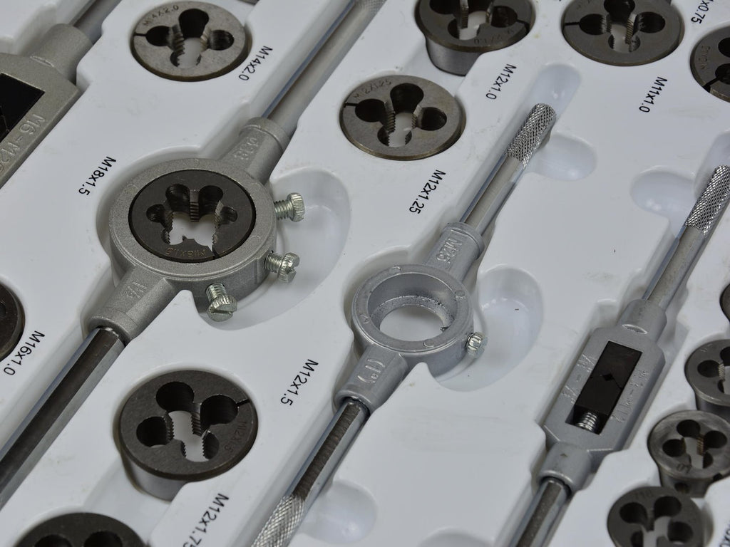 110-piece Metric Tap and Die Set M2-M18