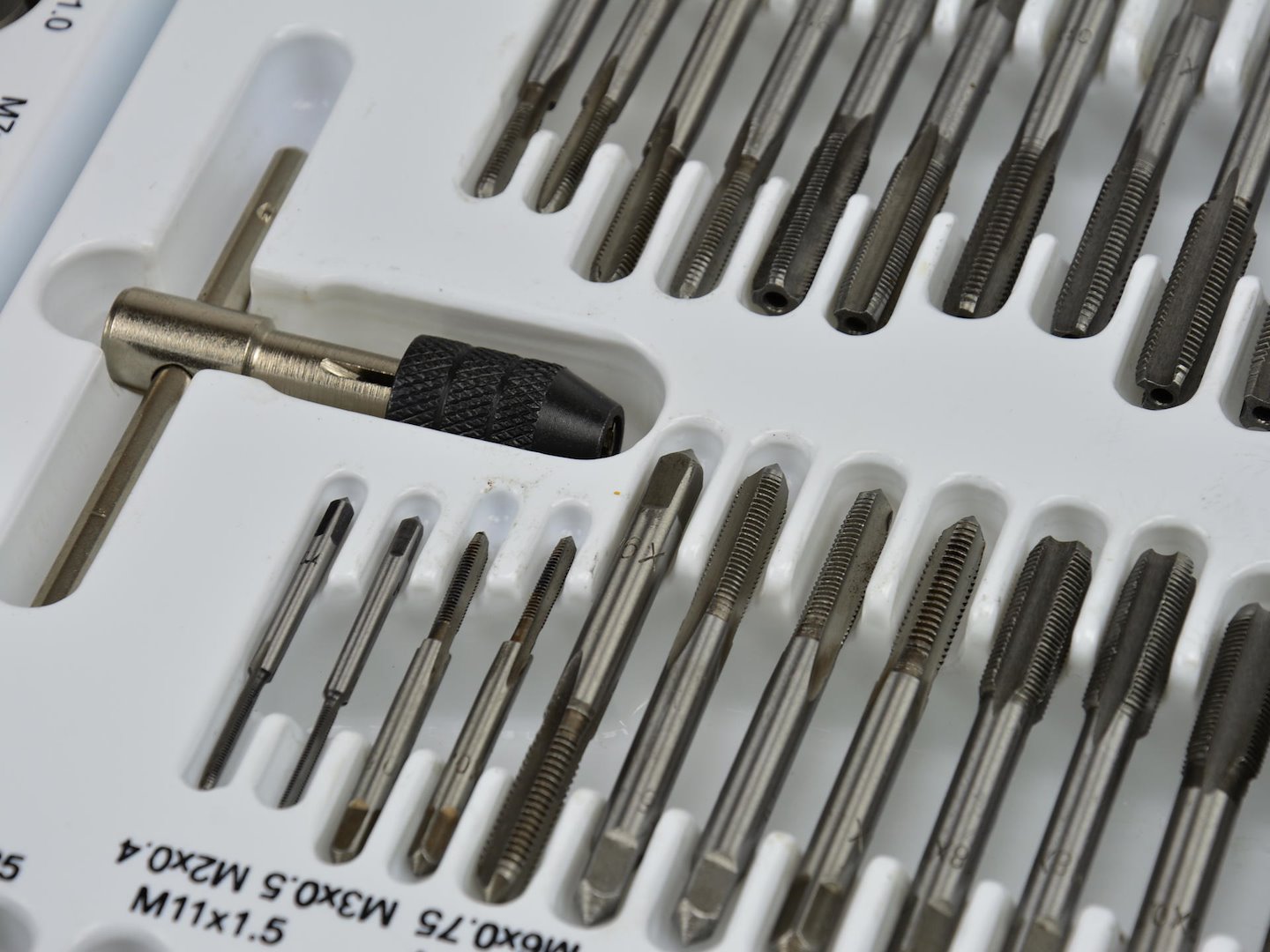 110-piece Metric Tap and Die Set M2-M18