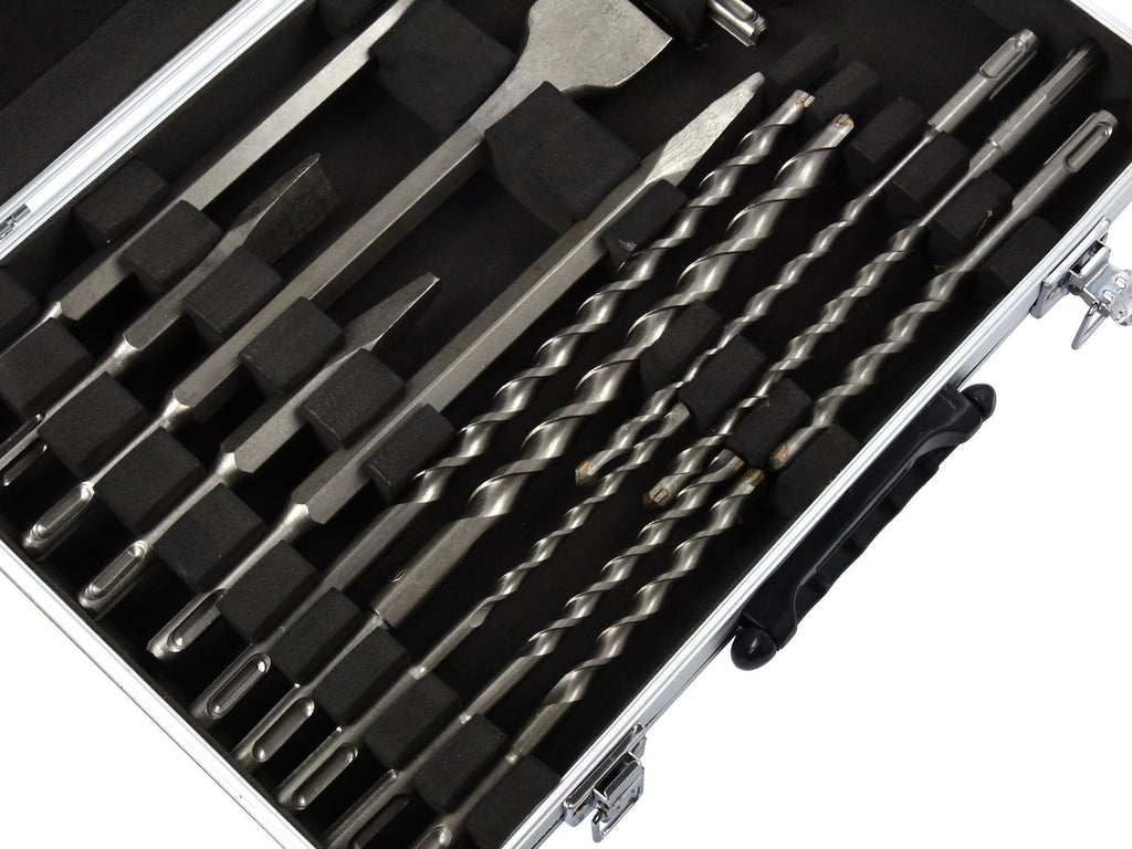 Set of drills and chisels, 17 pcs