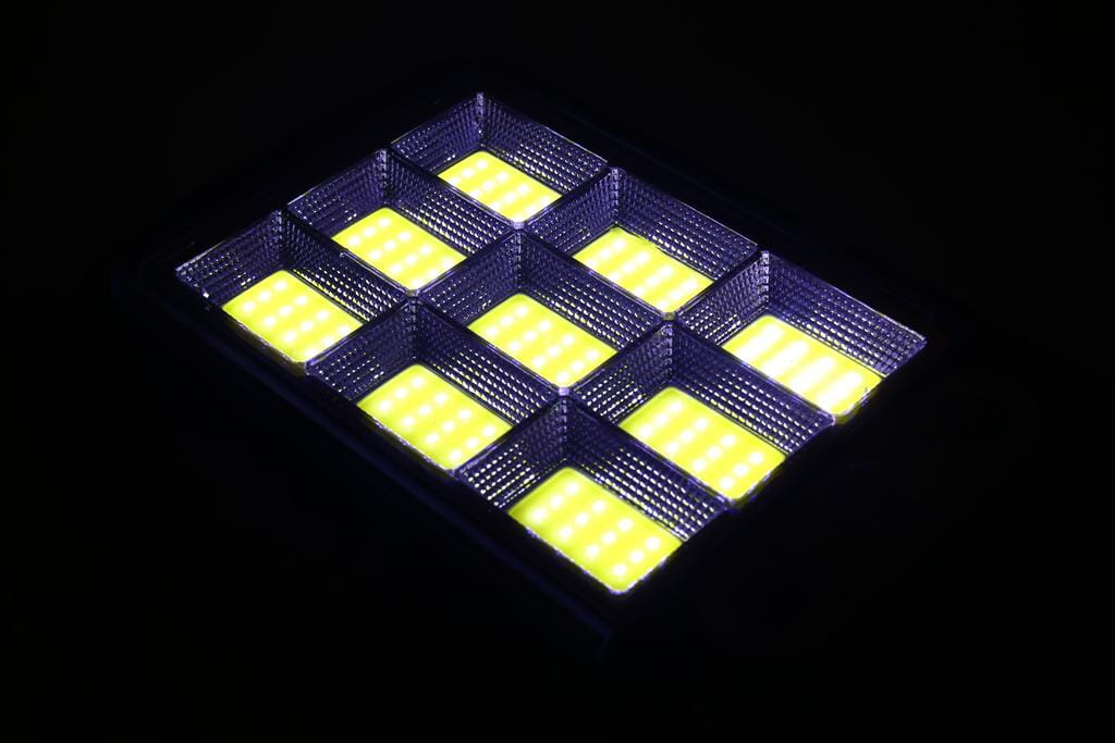 LED SOLAR LAMP WITH REMOTE KD3480