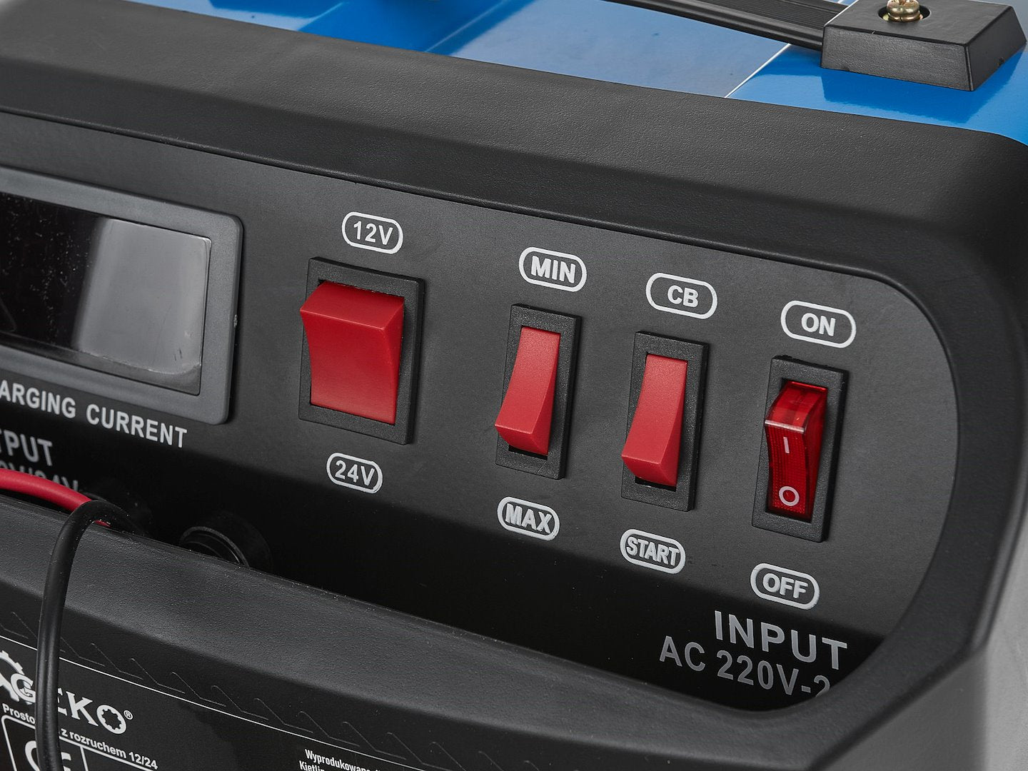 Battery Charger CB50 12/24 20–380Ah