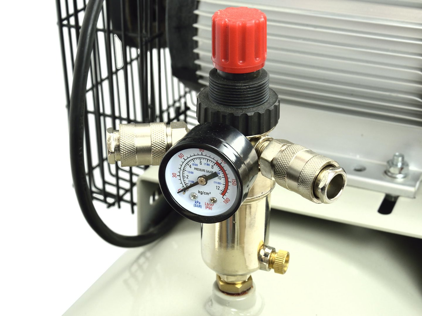 100L Oil-Lubricated Air Compressor Type Z — 8 bar, 390 L/min