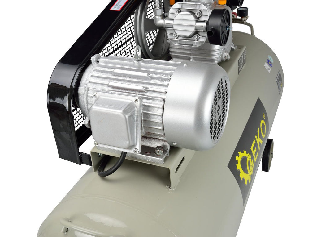 200 L Oil Lubricated Air Compressor, Triple Cylinder, 10 bar, 490 L/min, 400 V