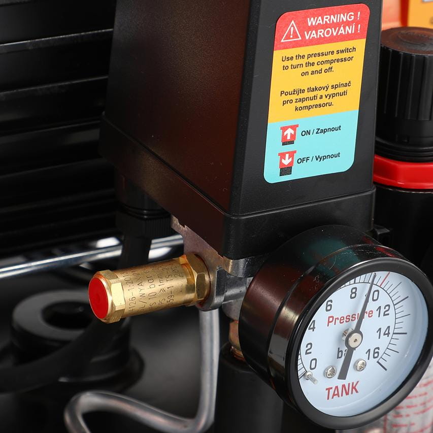 Oil-free compressor 100l 3000W KD1389