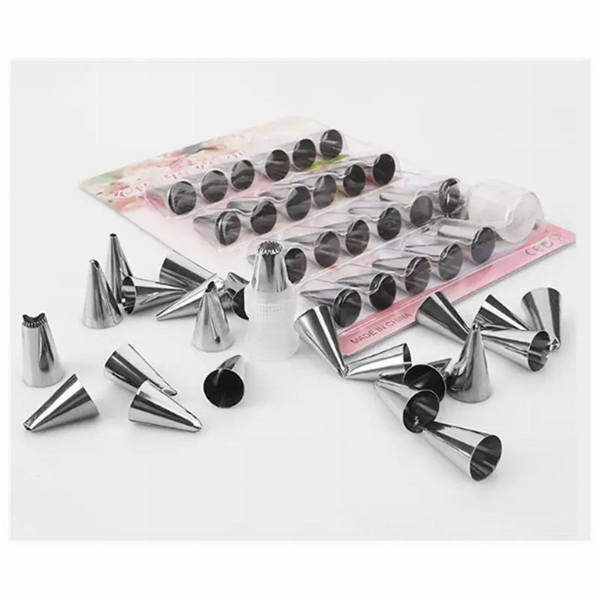 Suurte tordipritsiotsakute komplekt adapteriga 24 tk RC-K-623
