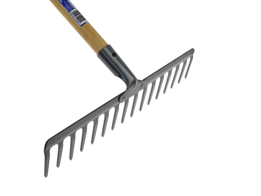 16-tine rake with wood handle