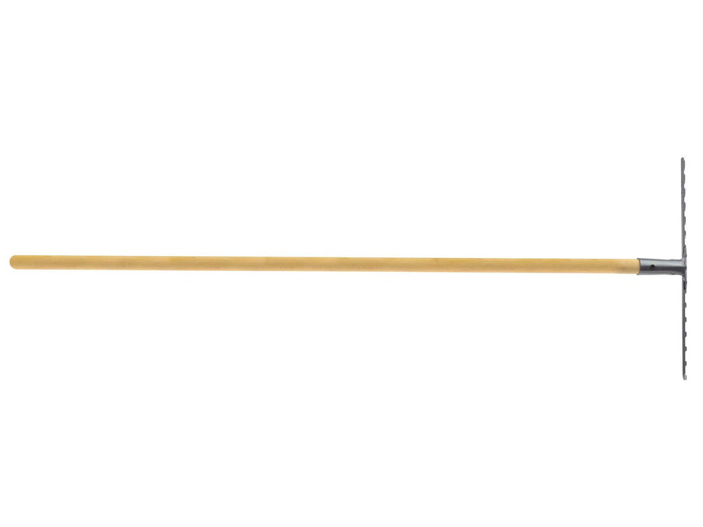 16-tine rake with wood handle