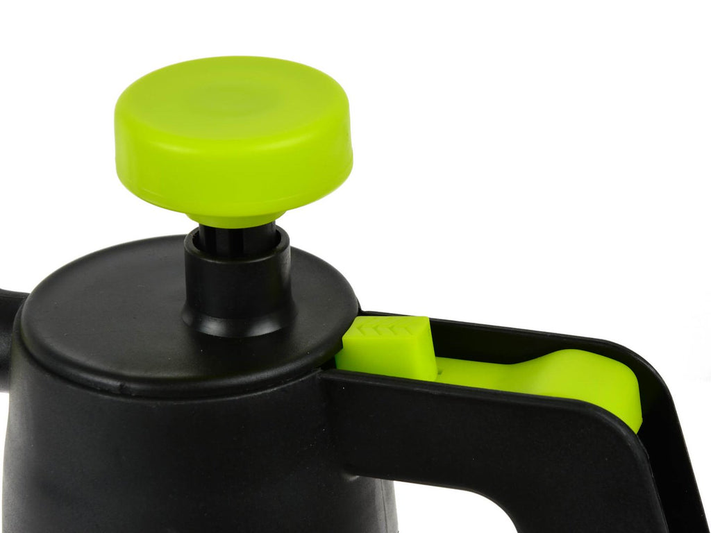 1.5 L Garden Hand Sprayer with Adjustable Nozzle