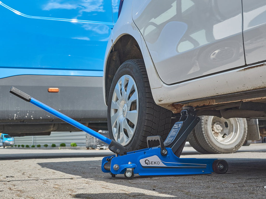 Hydraulic Trolley Jack 2.5T - Low Profile SMART