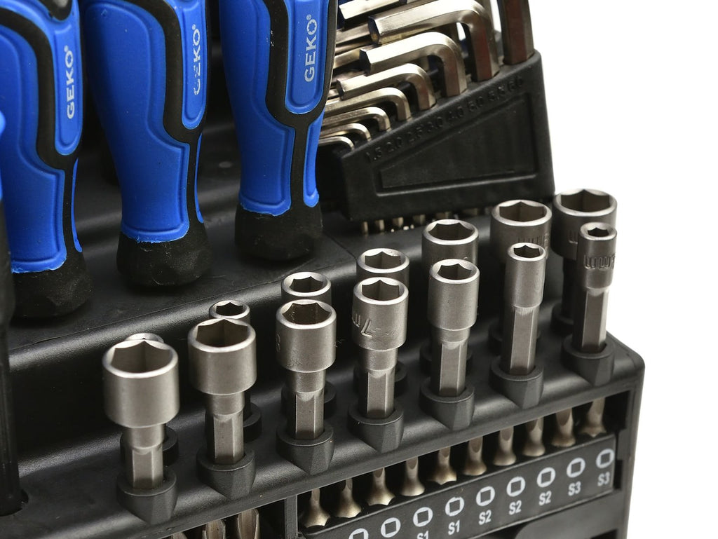 Set of screwdrivers and bits, 122 pcs