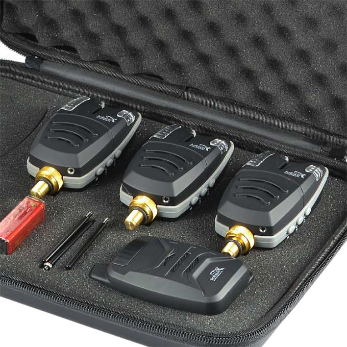 3x elektroonilist hammustuse indikaatori juhtseadet, erinevad värvid