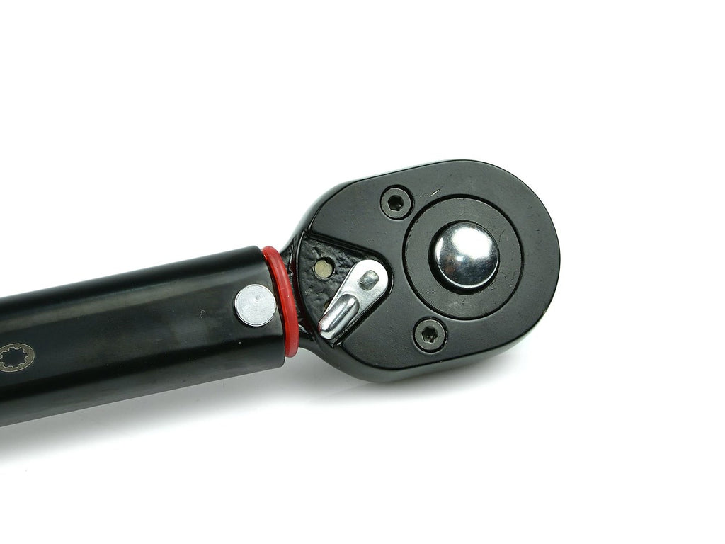 1/2" Torque Wrench 28 - 210 Nm + Socket Set Black HD