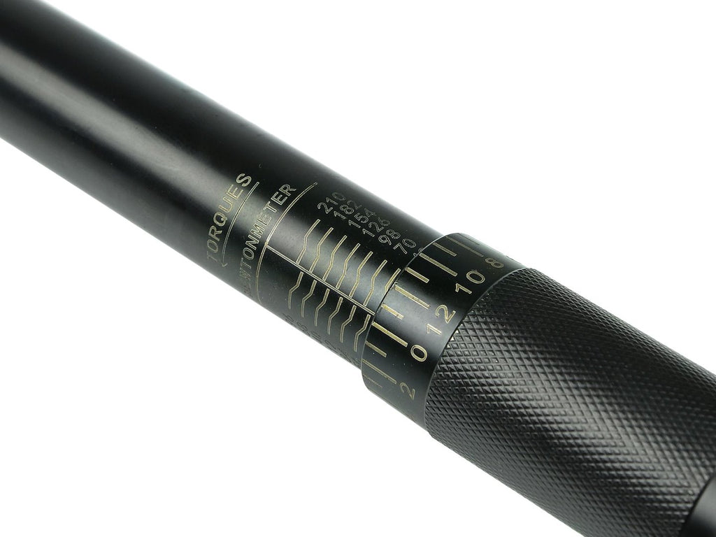 1/2" Torque Wrench 28 - 210 Nm + Socket Set Black HD