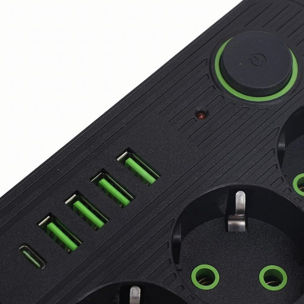 2 m pikendusjuhe 3 pistikupesa ja 5 USB-laadimispordiga, lülitiga RC-K-1852