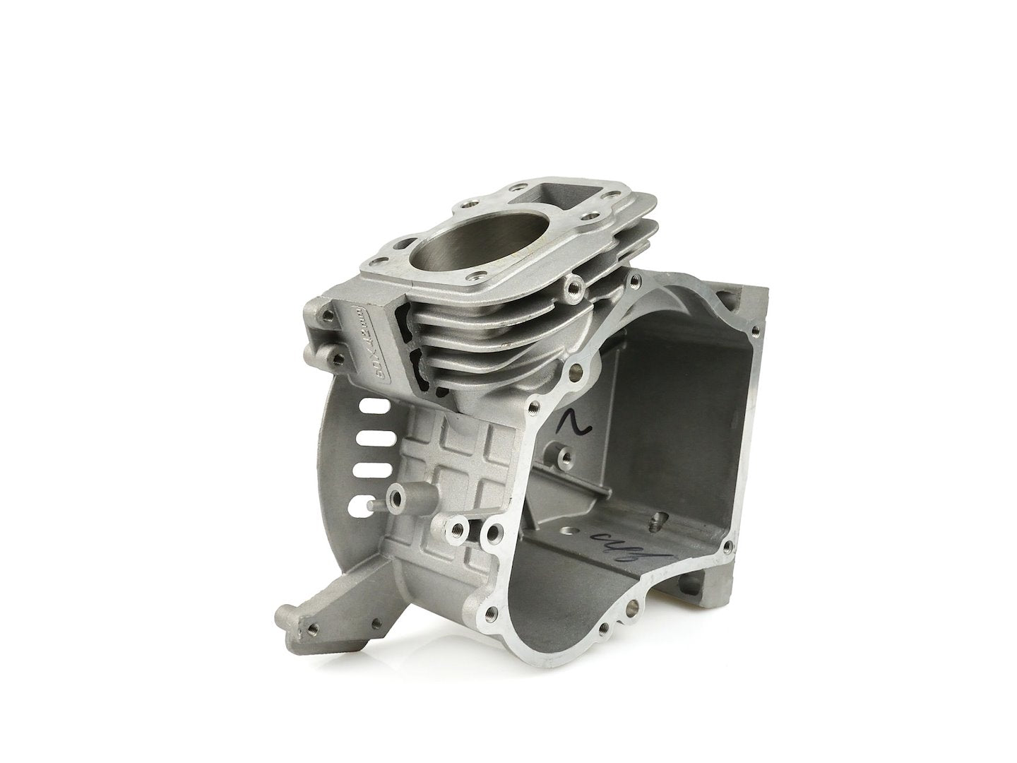 Oil crankcase for generator T05010