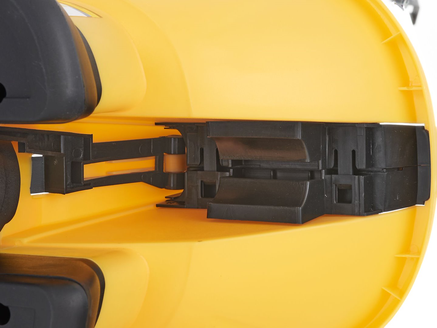 2.7 L Battery Seed Spreader