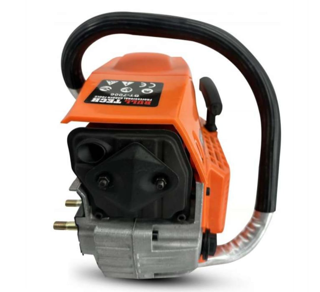 BULL TECH BT-7006 Bensiinimootorsaag 4.9 HP (A21)