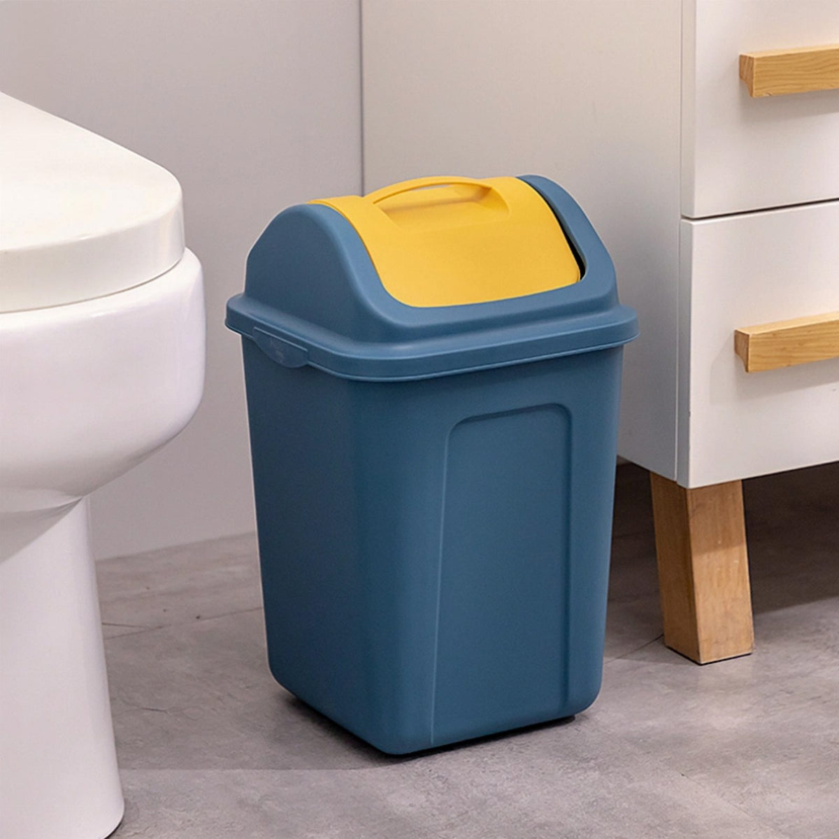 Plastic Waste Bin with Swing Lid 10 L