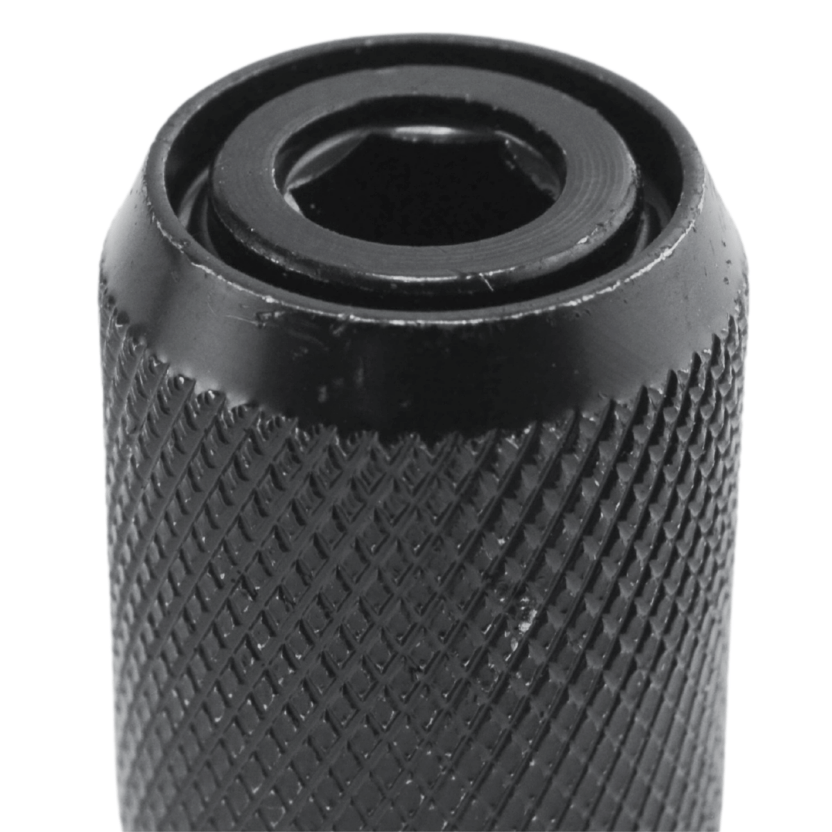 Löögikindel adapter 1/2" kuni 1/4" kuuskant Black