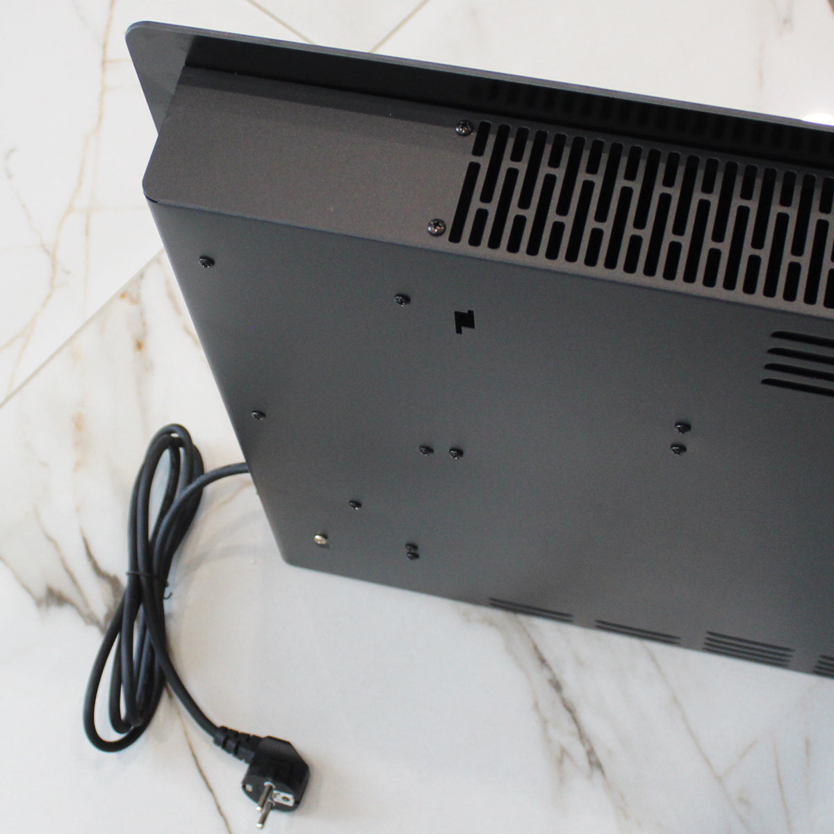 30x elektriline klaasist konvektorküttekeha 2000W Black seinale paigaldatav Heltes